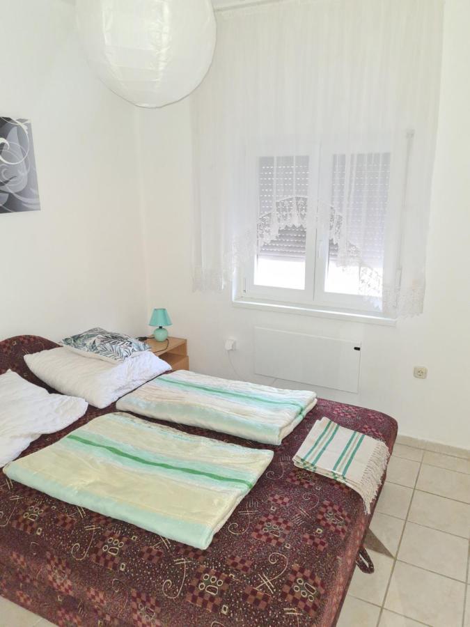 Zseki Apartman Hajdúszoboszló Exteriör bild