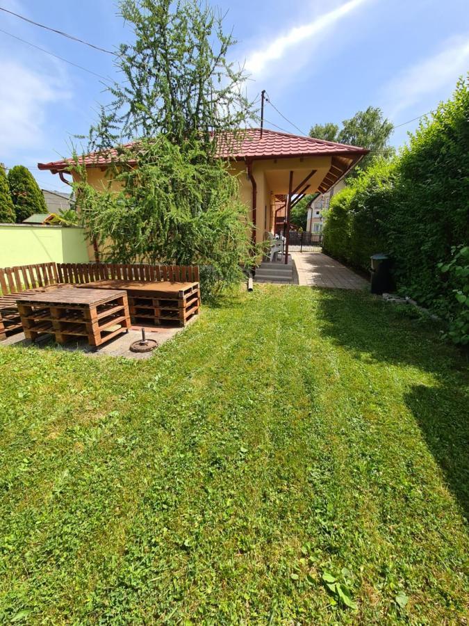 Zseki Apartman Hajdúszoboszló Exteriör bild