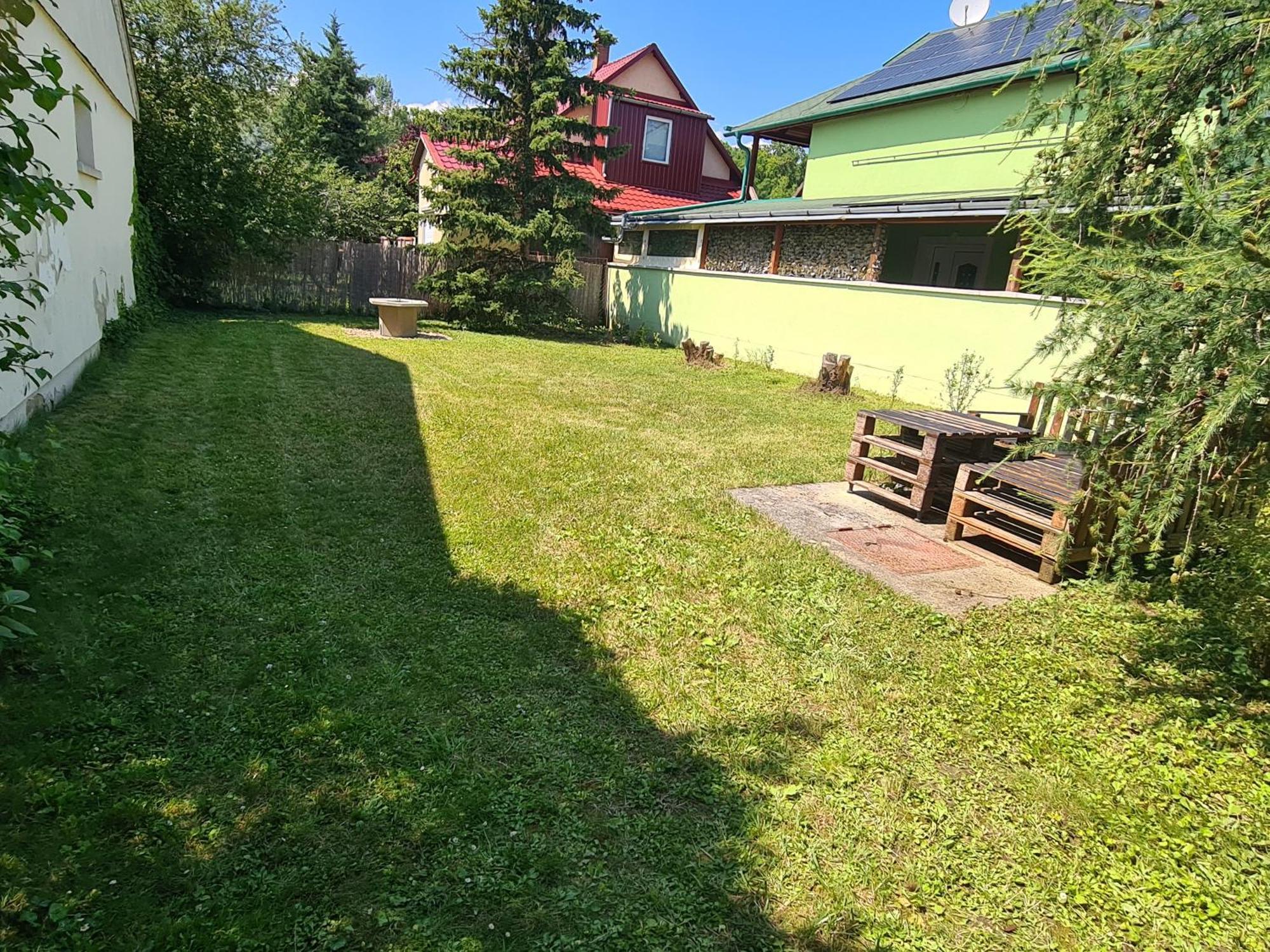 Zseki Apartman Hajdúszoboszló Exteriör bild