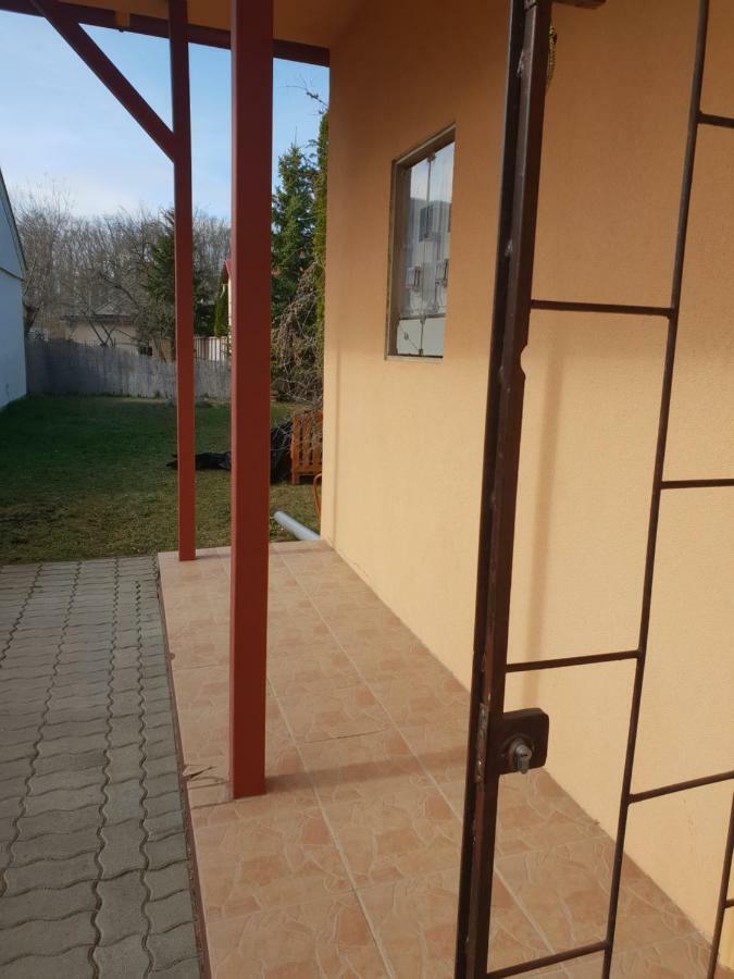 Zseki Apartman Hajdúszoboszló Exteriör bild